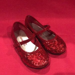 Size 6 ruby red shoes